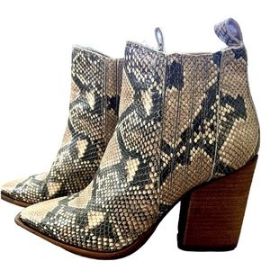 Vince Camuto, leather soles snake, skin, design, bootie.